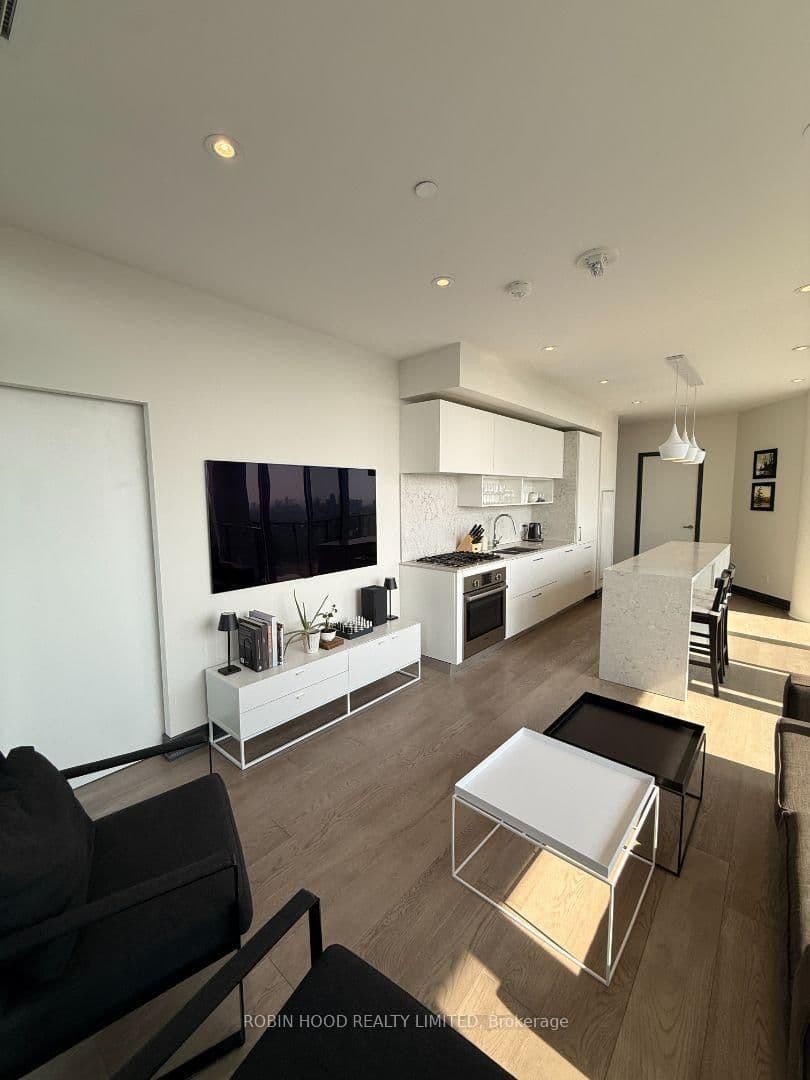 5 Soudan Avenue, Unit 3406 thumbnail 2