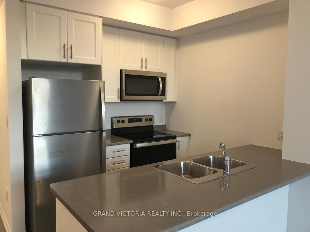 460 Dundas Street E, Unit 212 thumbnail 8