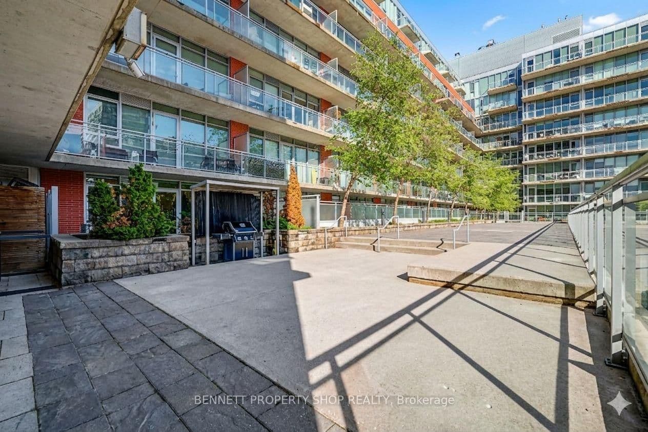 360 McLeod Street, Unit 811 thumbnail 15