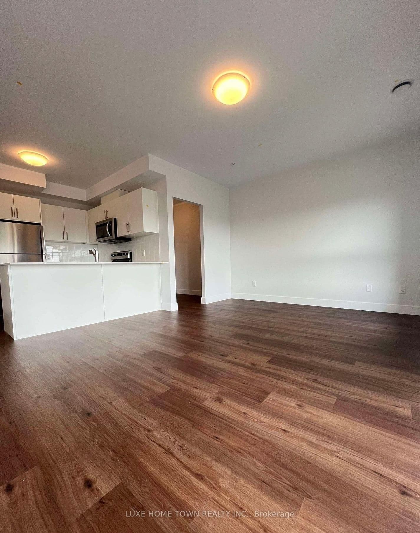 1000 Lackner Place, Unit 606 thumbnail 2