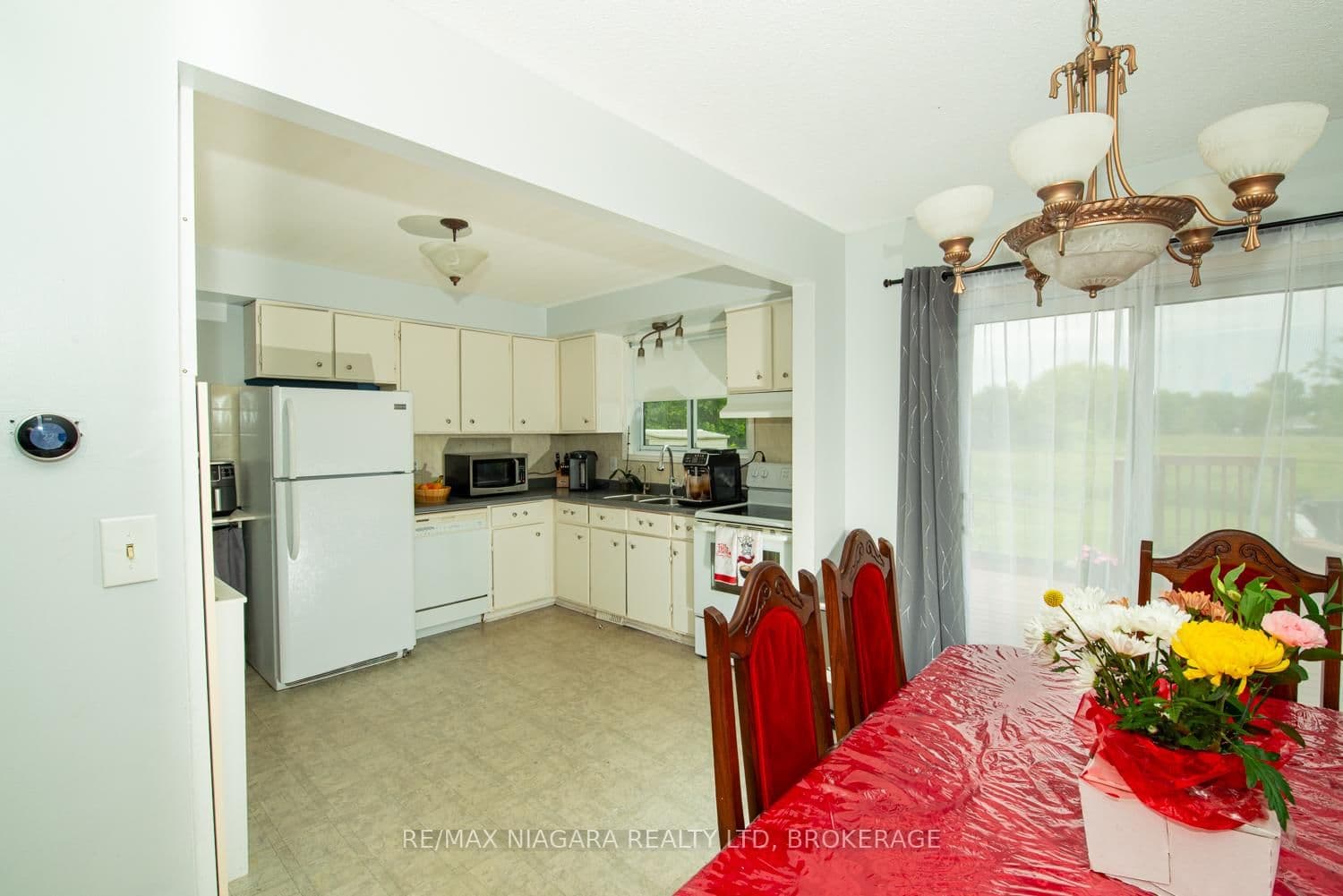 47 Elmvale Crescent thumbnail 4