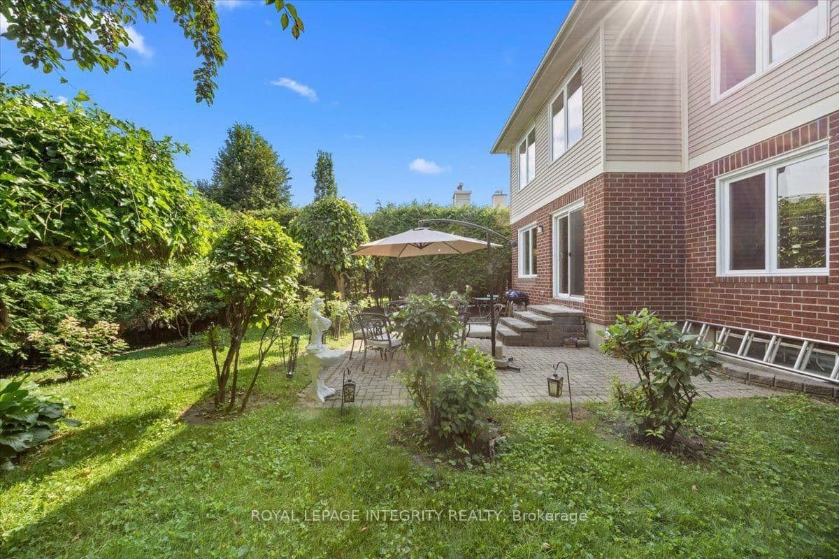 1 Strathbury Street thumbnail 35