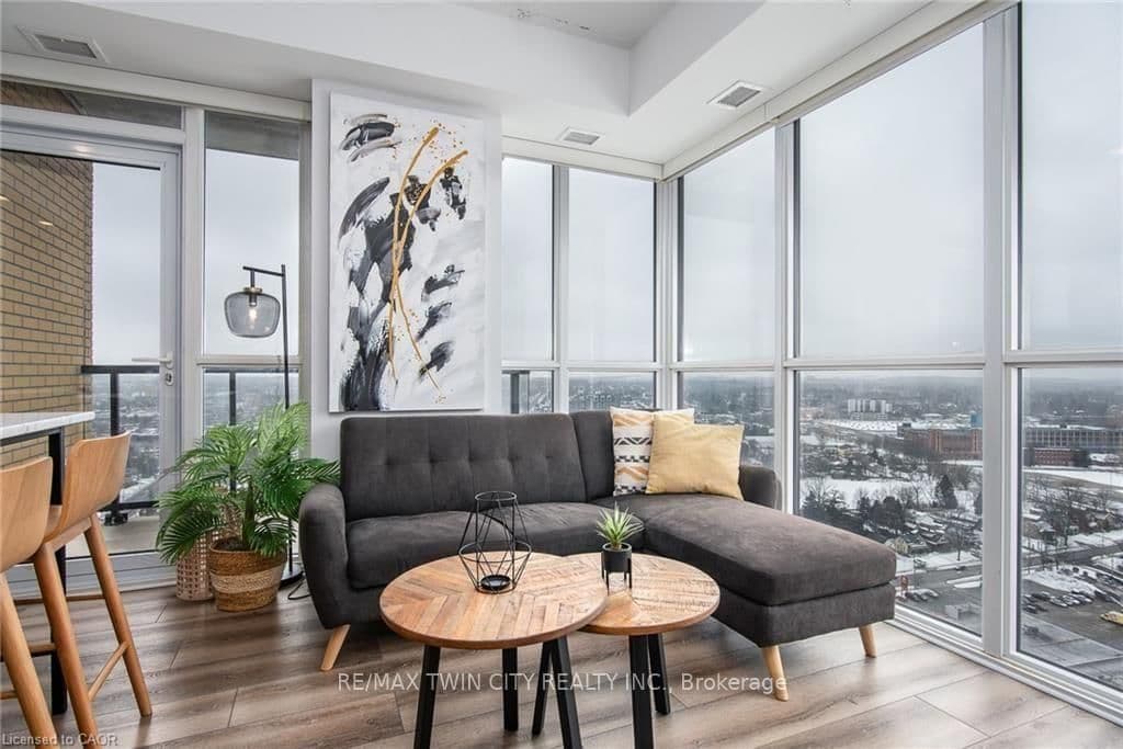 108 Garment Street, Unit 2608 thumbnail 4