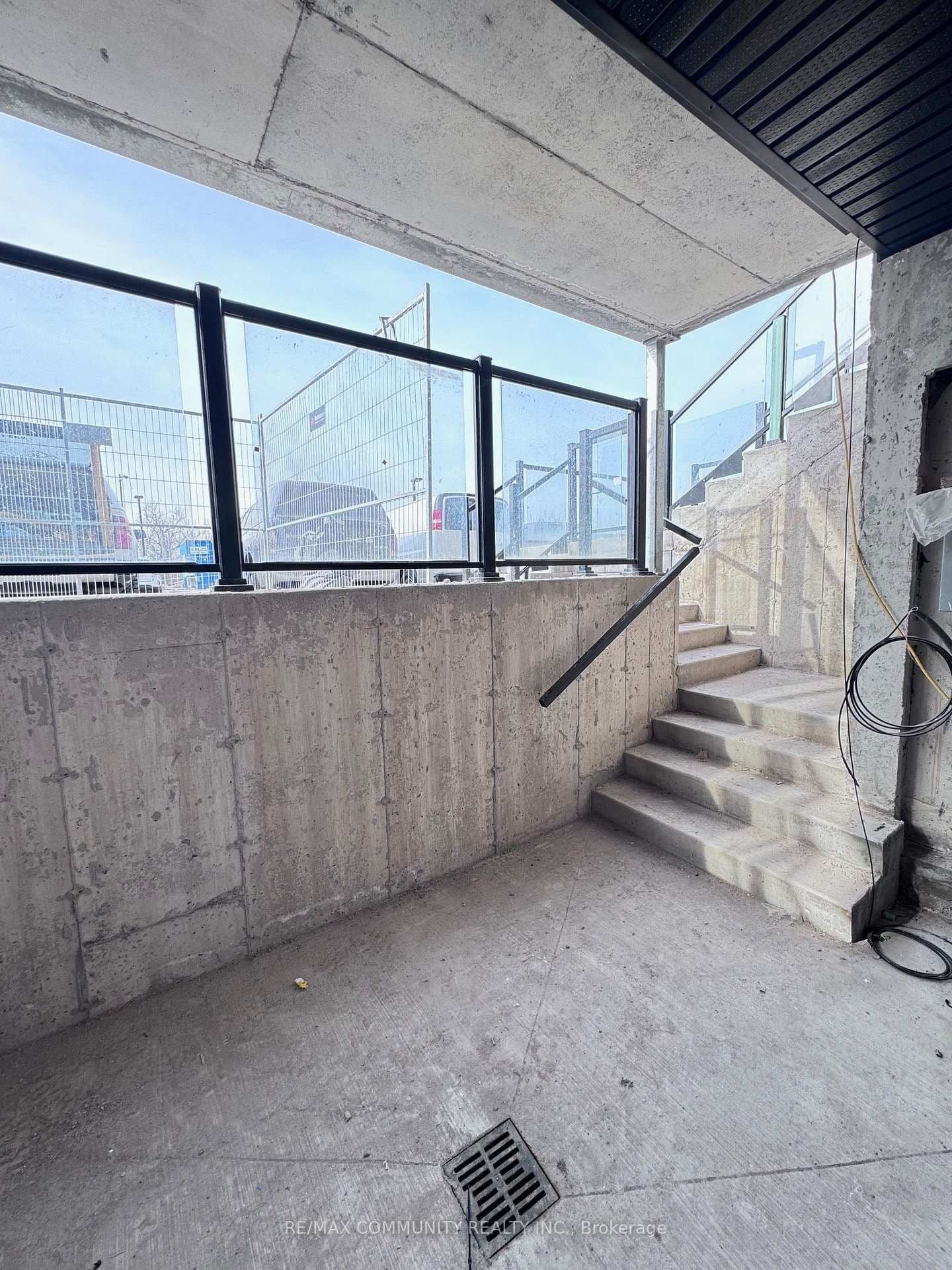 16 Melbourne Avenue, Unit 102B thumbnail 2