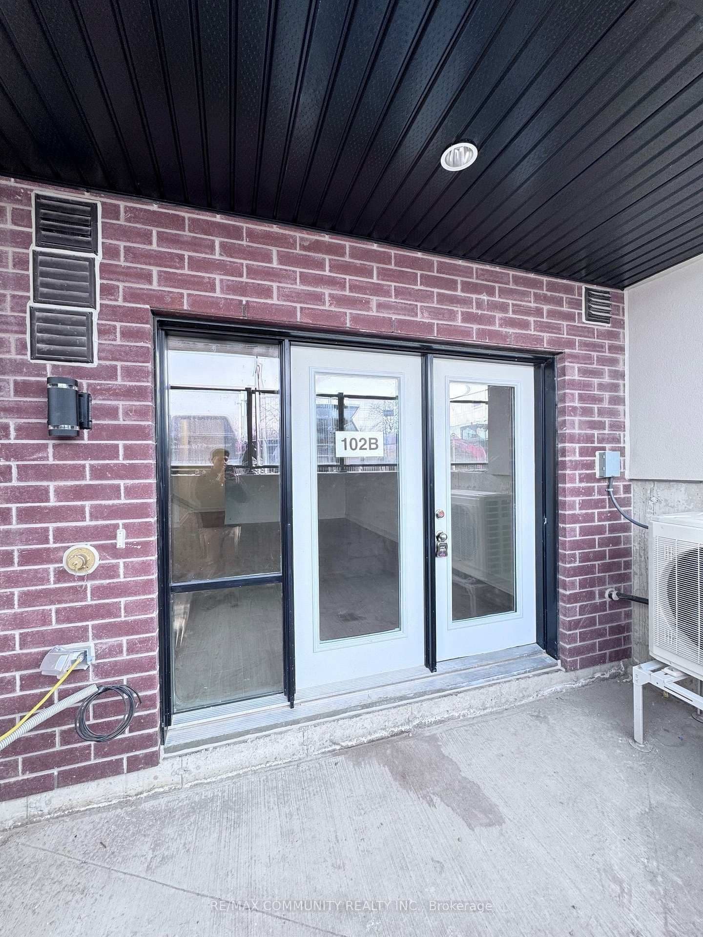 16 Melbourne Avenue, Unit 102B thumbnail 3