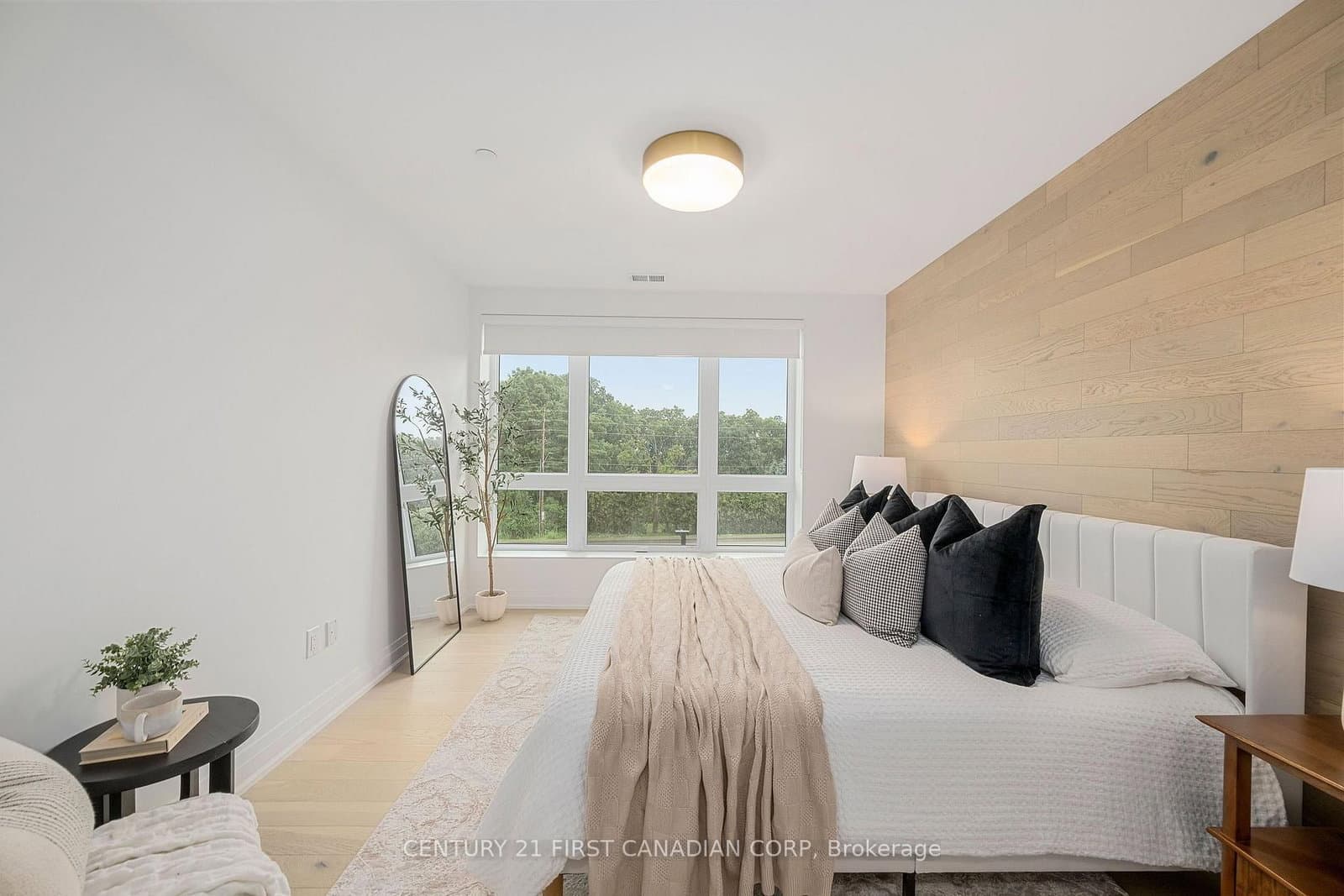 1975 Fountain Grass Drive, Unit 206 thumbnail 12