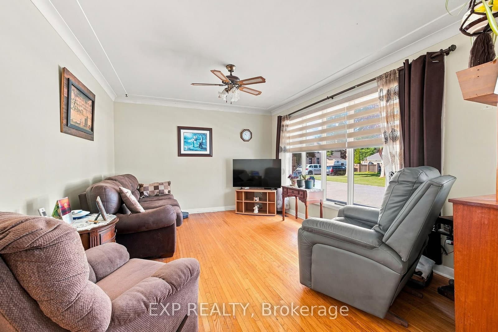 250 Albert Street thumbnail 6