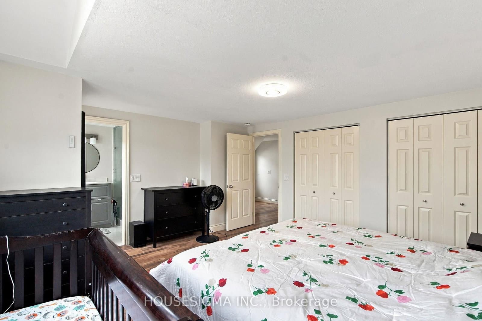 386 Grange Road thumbnail 19