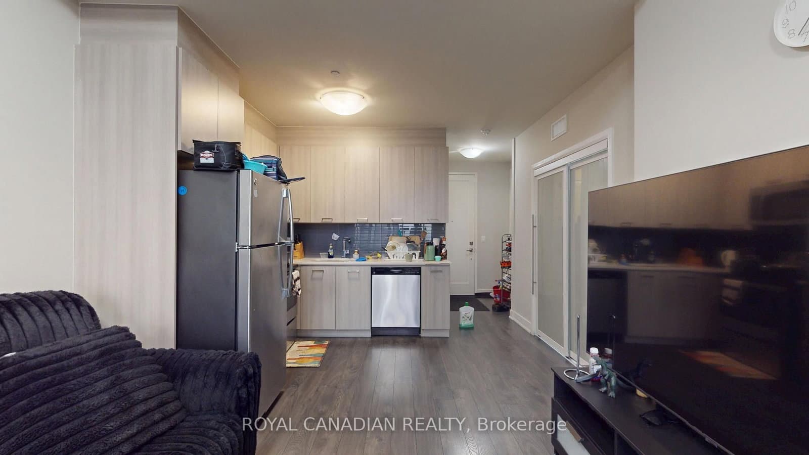 150 Main Street W, Unit 314 thumbnail 17