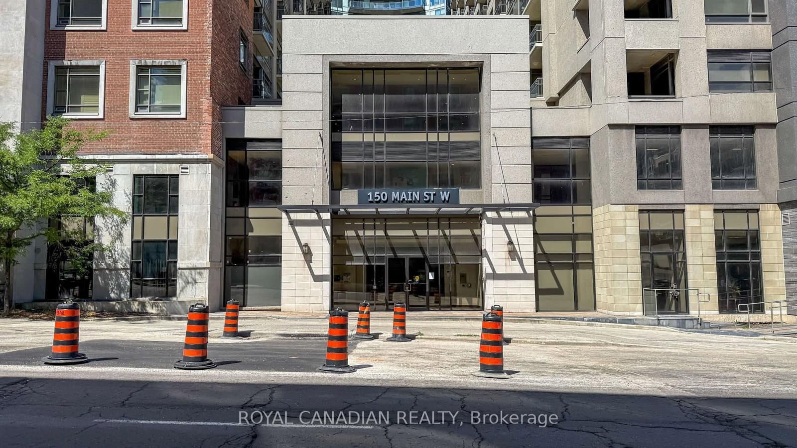 150 Main Street W, Unit 314 thumbnail 2