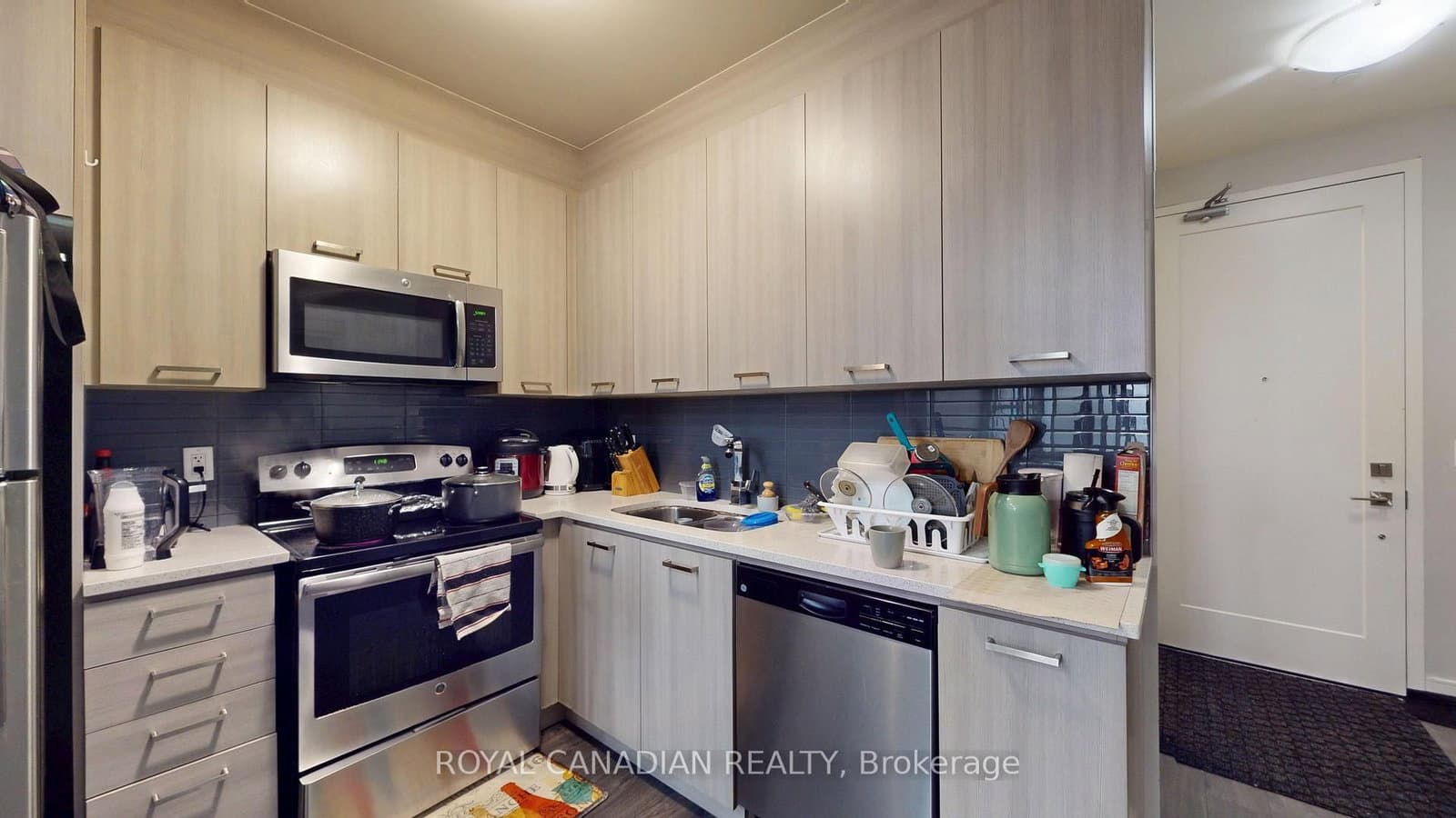 150 Main Street W, Unit 314 thumbnail 26