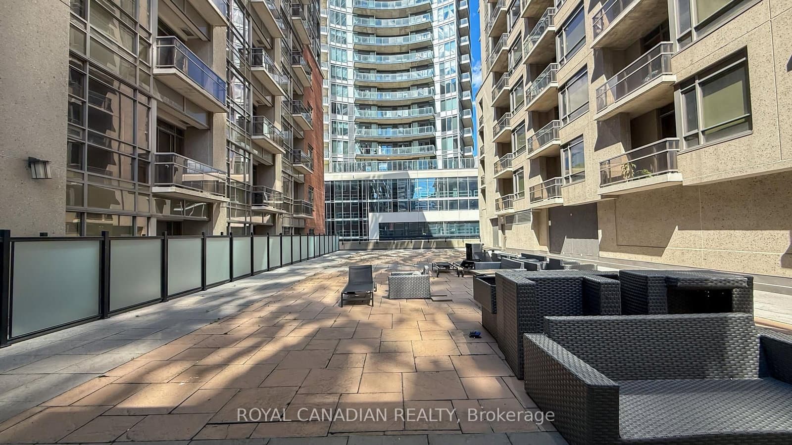 150 Main Street W, Unit 314 thumbnail 41