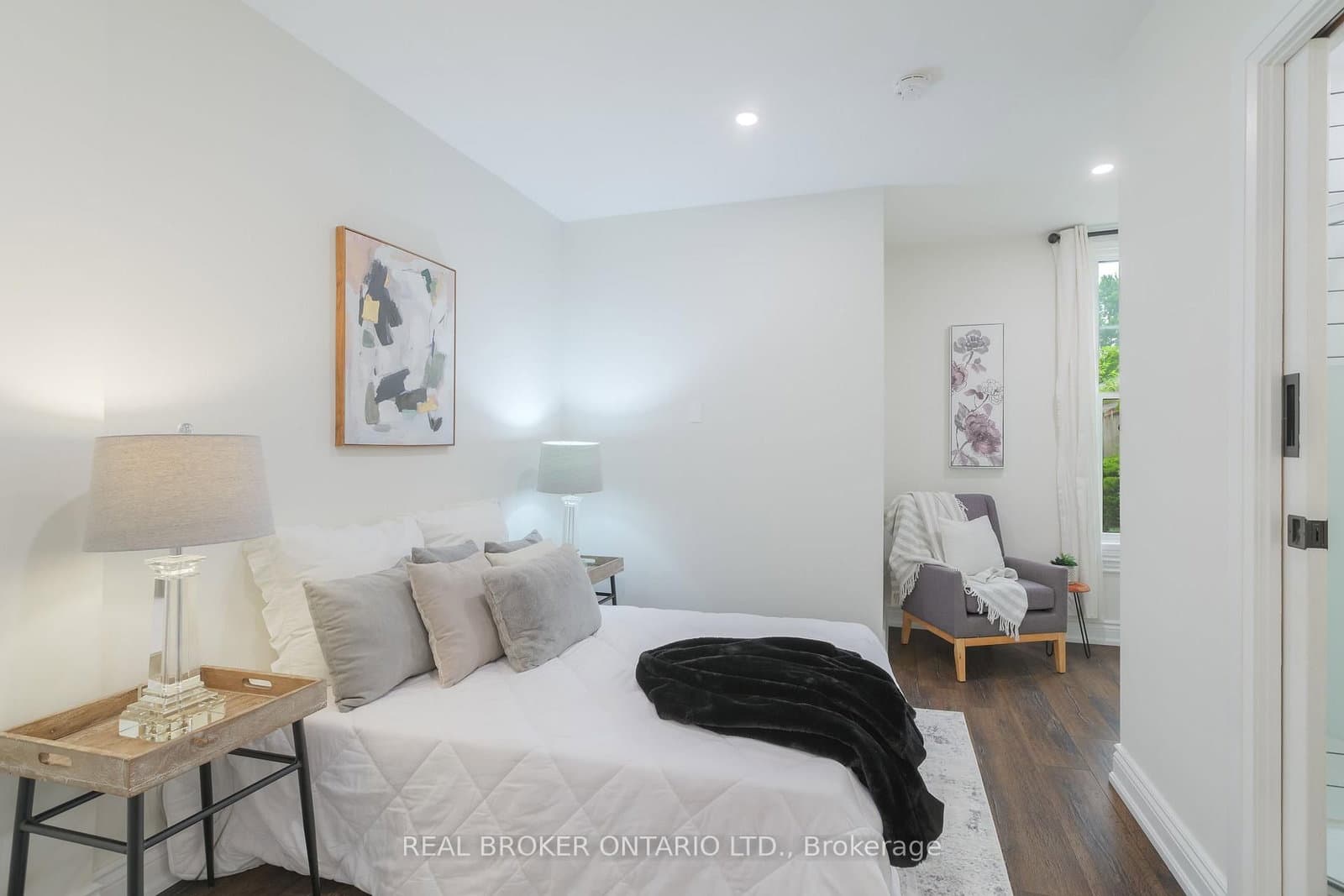46 Murray Street E thumbnail 22
