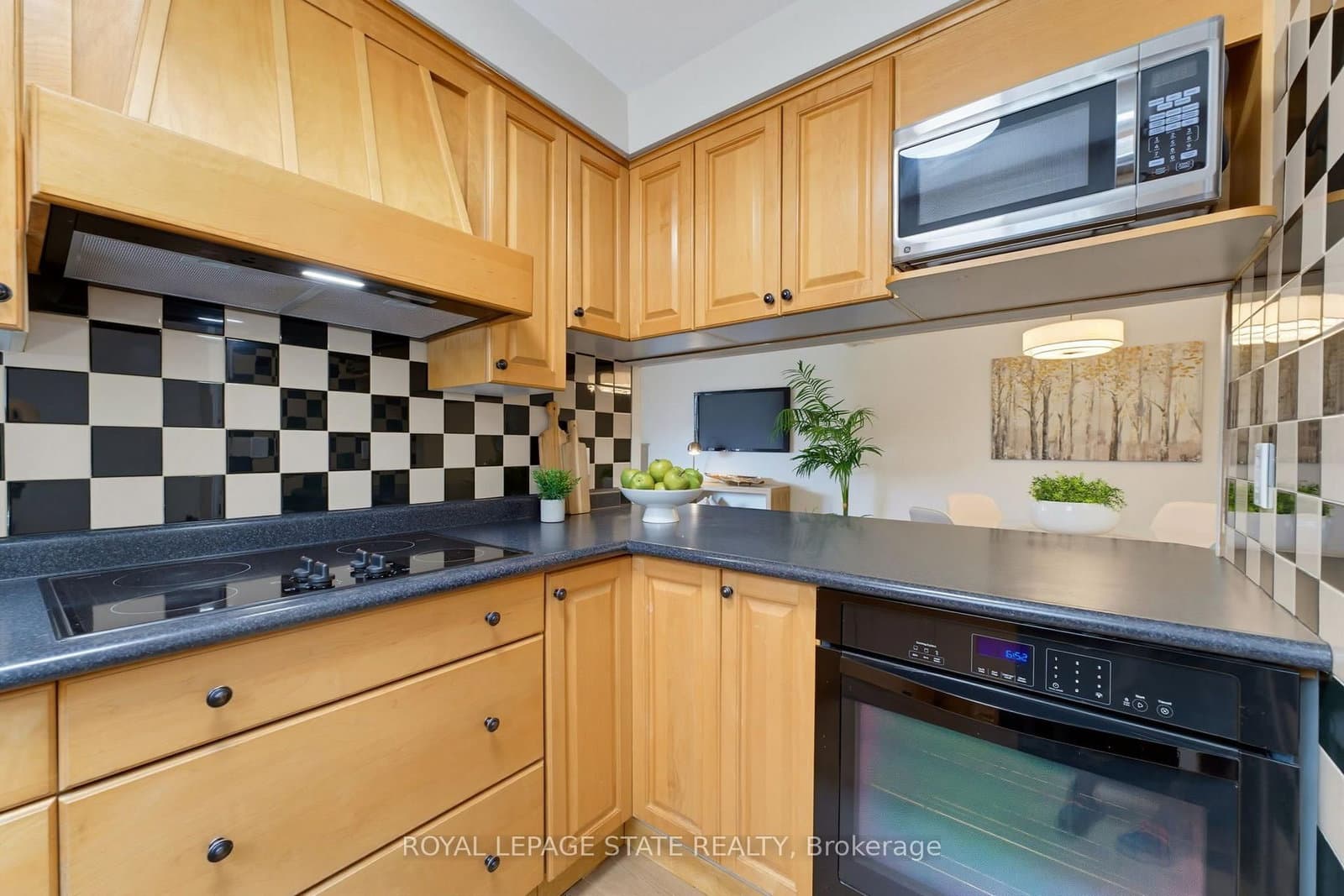 32 Silvervine Drive thumbnail 10