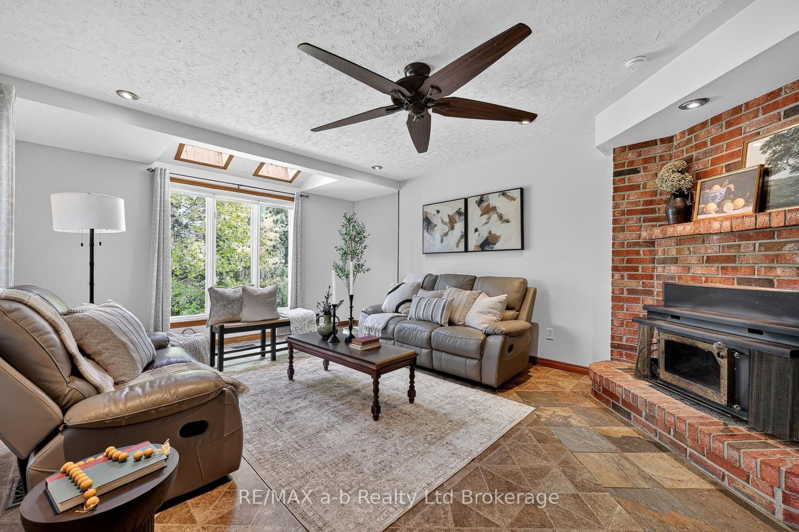 403745 Union Road thumbnail 17