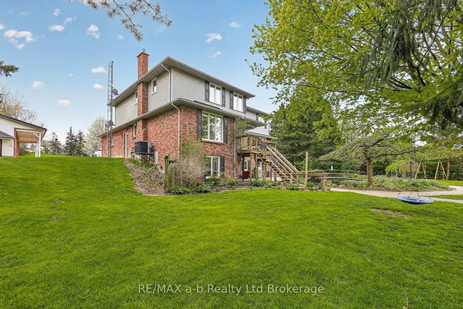403745 Union Road thumbnail 38