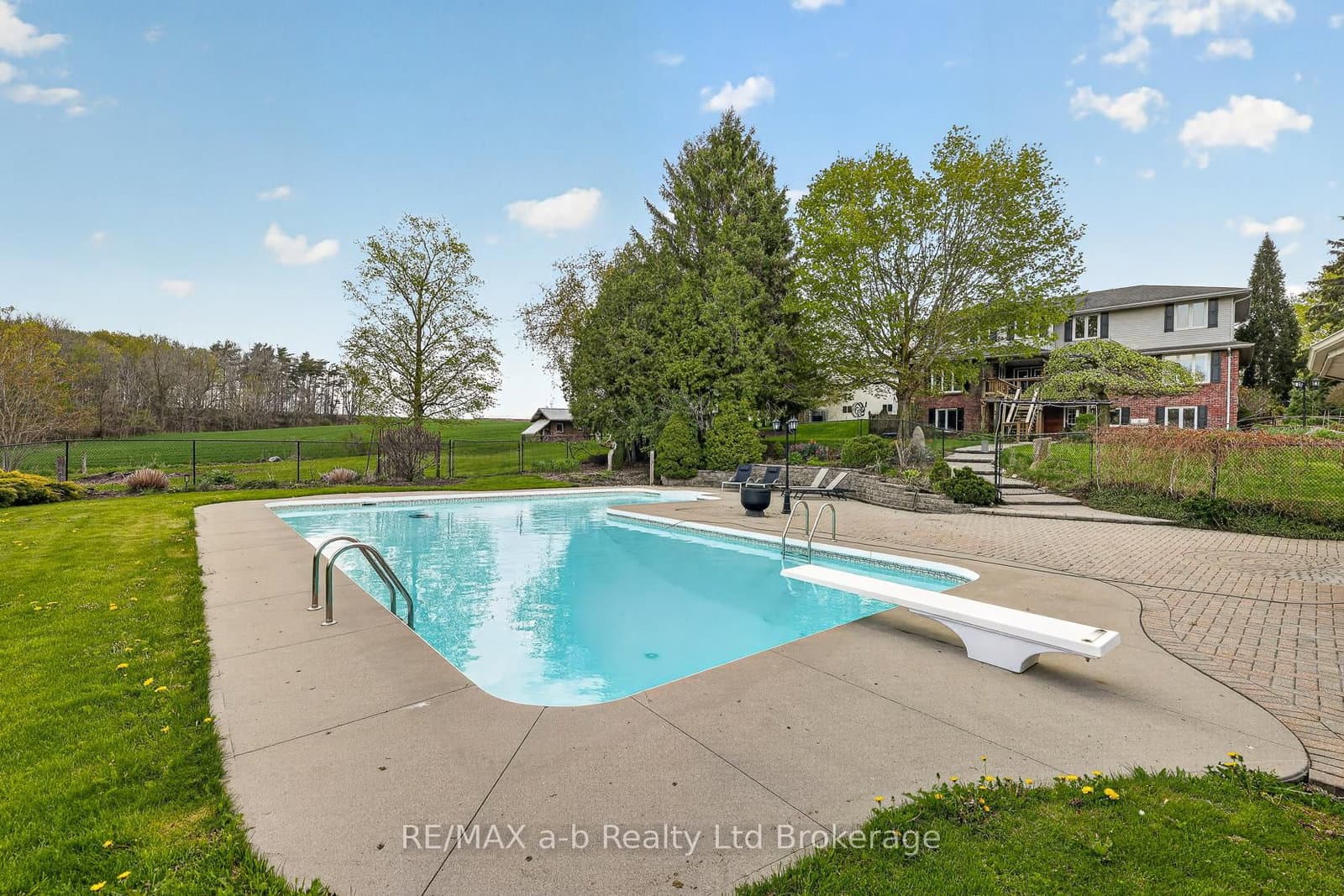 403745 Union Road thumbnail 40