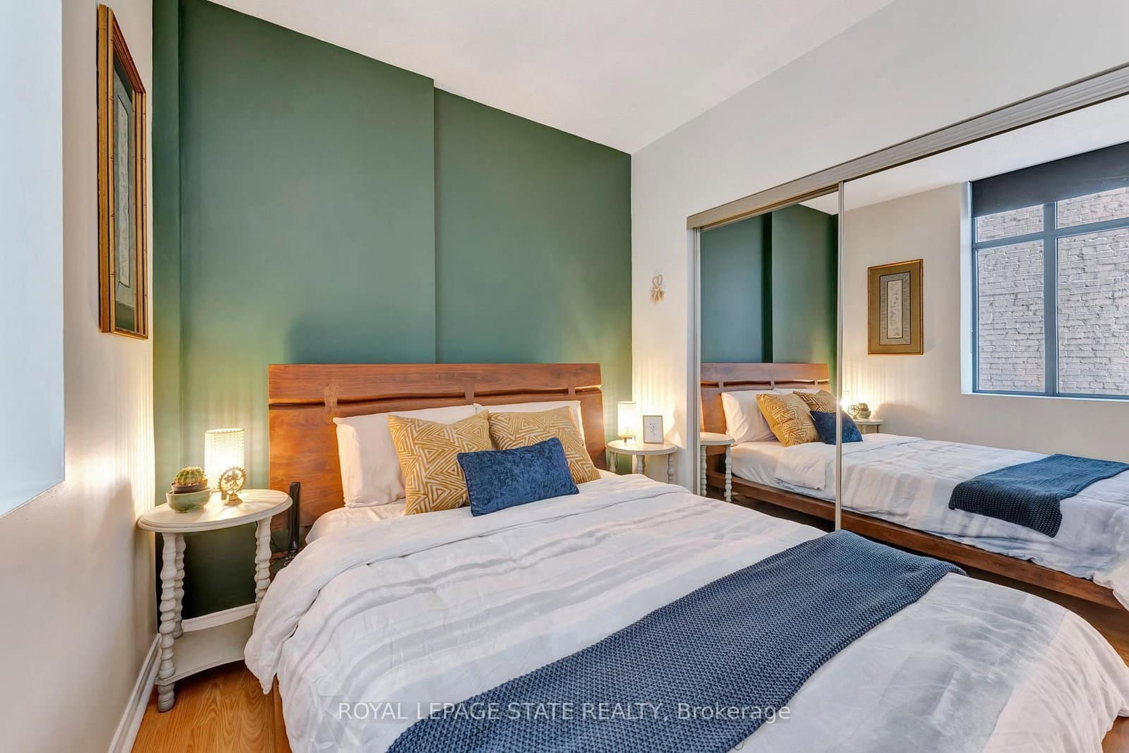 36 James Street S, Unit 701 thumbnail 34