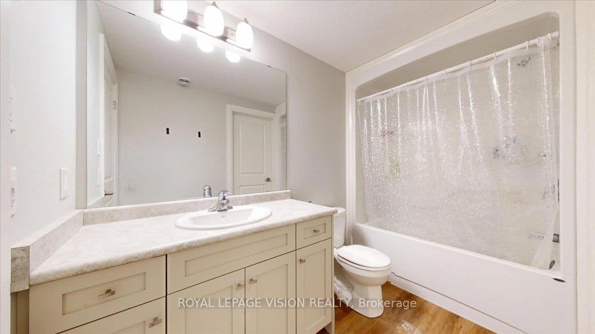 120 Summersides Boulevard, Unit 207 thumbnail 22