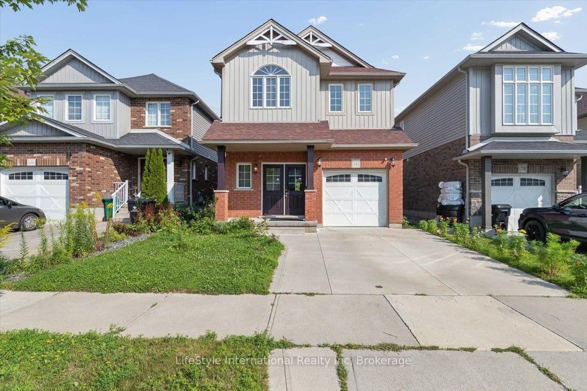 242 Moorlands Crescent S - Image 1