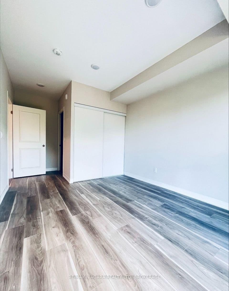 50 HERRICK Avenue, Unit 334 thumbnail 10