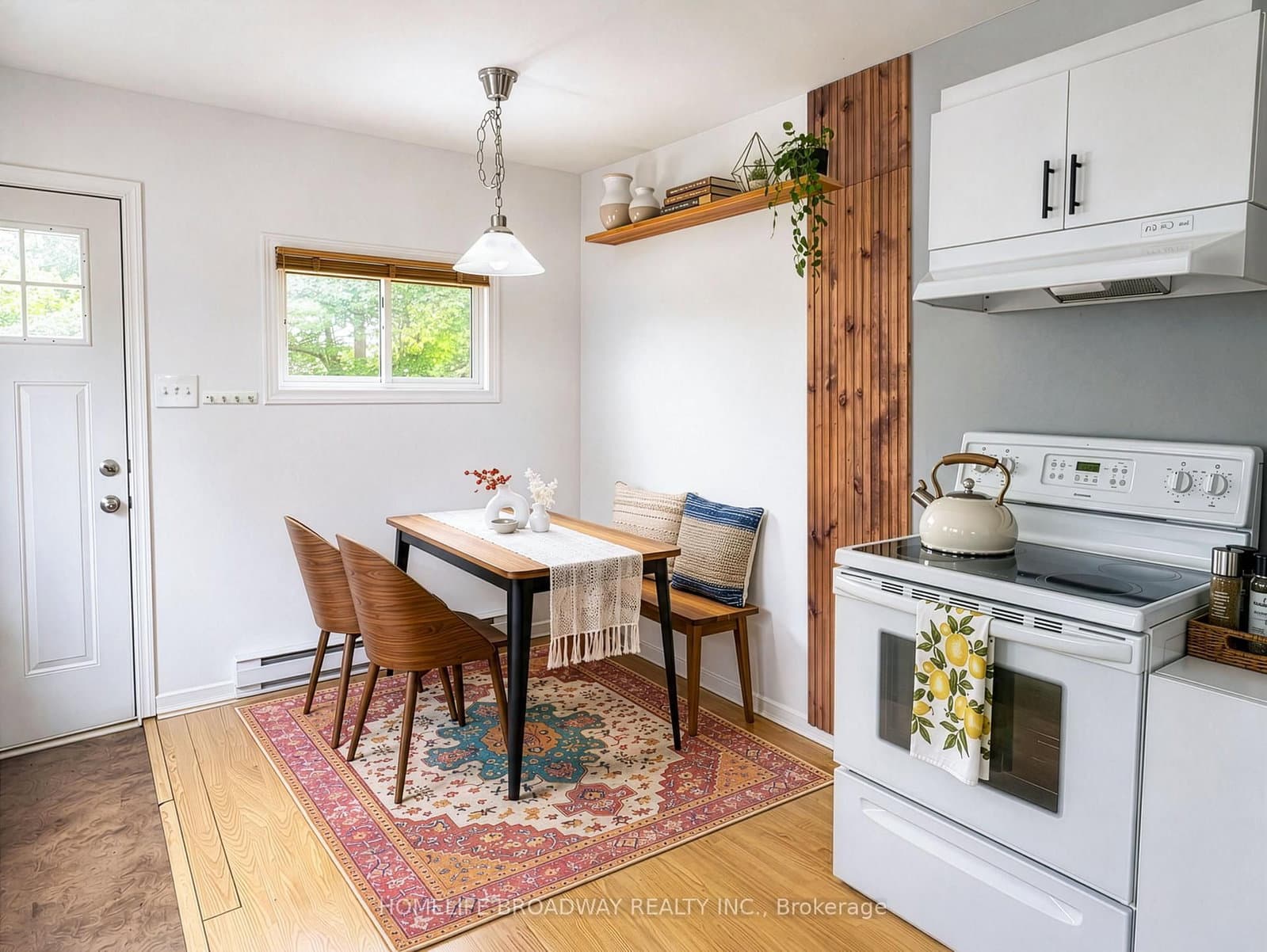 255 Robinson Street N thumbnail 11