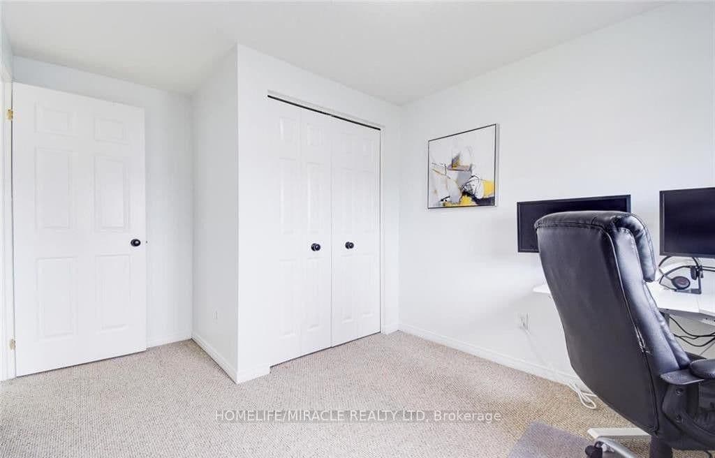 501 Highbrook Court thumbnail 8