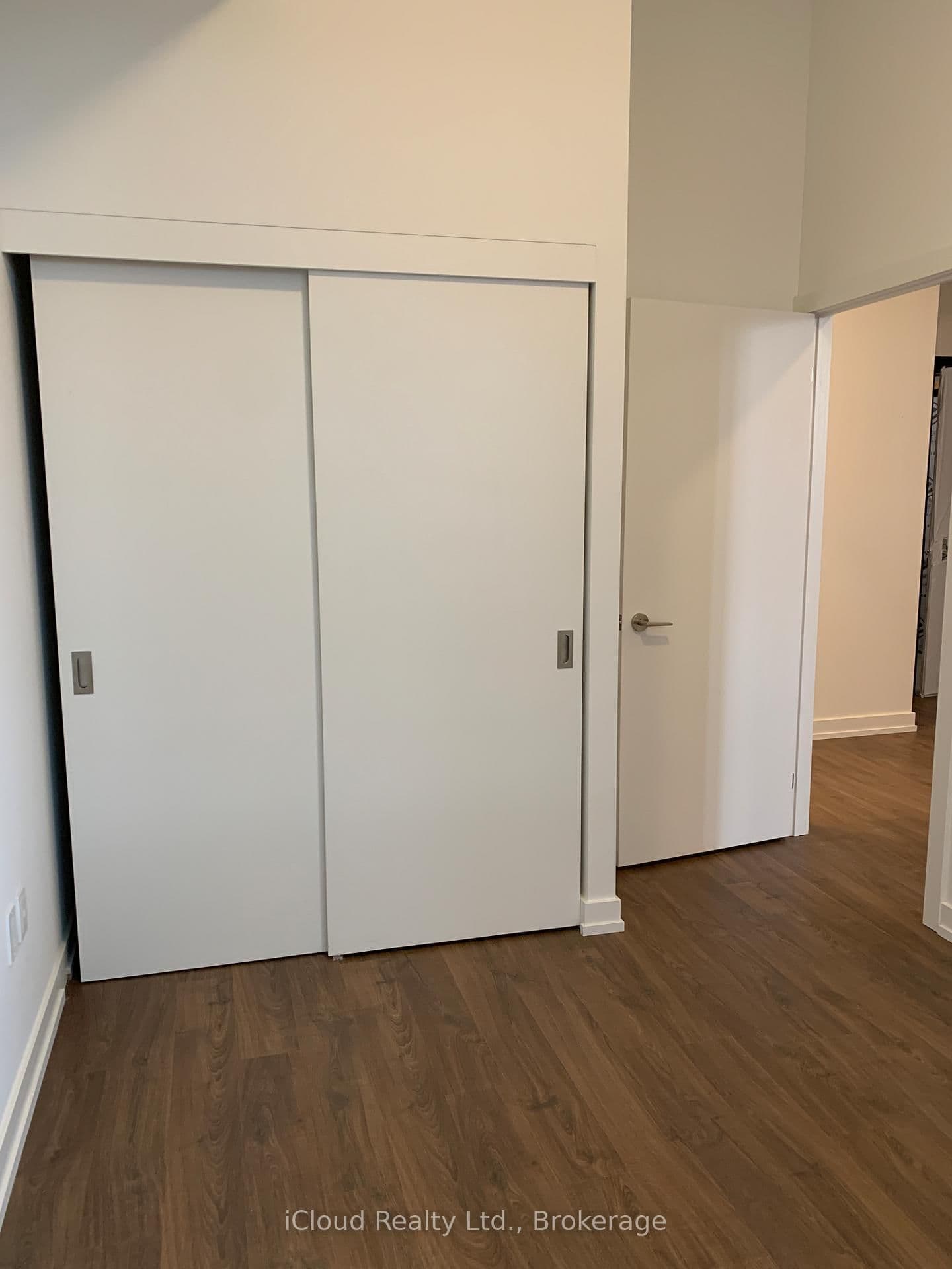 15 Wellington Street S, Unit 211 thumbnail 16