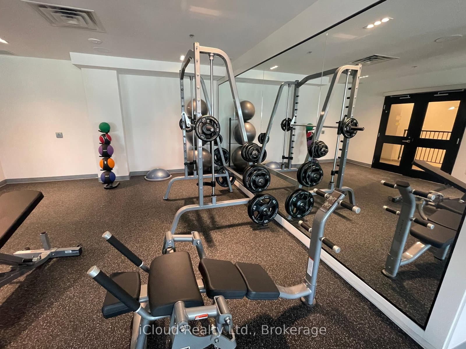 15 Wellington Street S, Unit 211 thumbnail 21