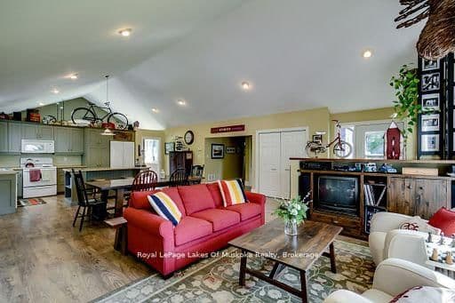 230 Ecclestone Drive thumbnail 22
