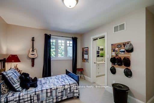 230 Ecclestone Drive thumbnail 37