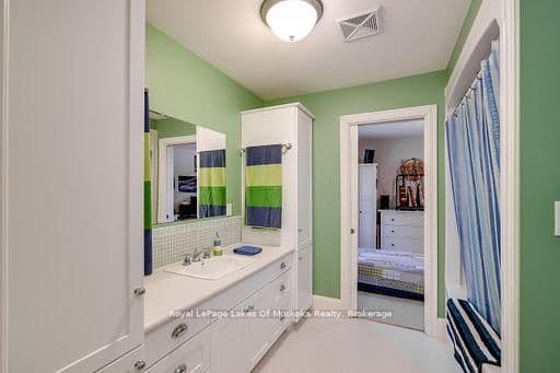 230 Ecclestone Drive thumbnail 38