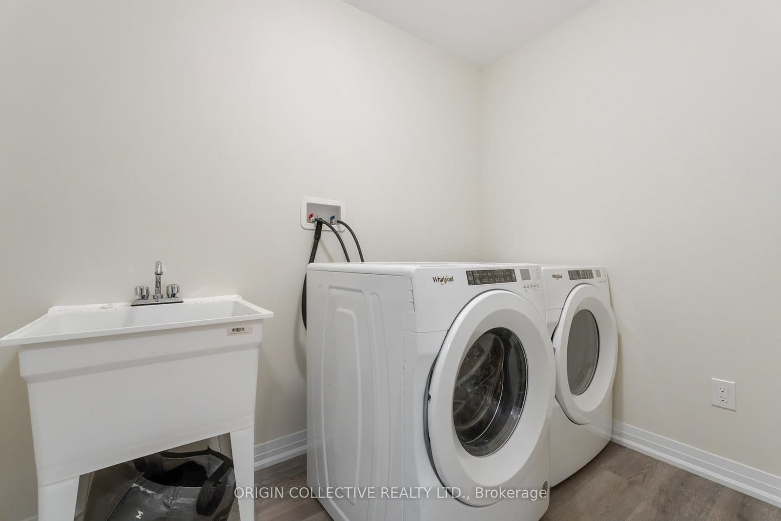 185 Bedrock Drive S, Unit 14 thumbnail 10