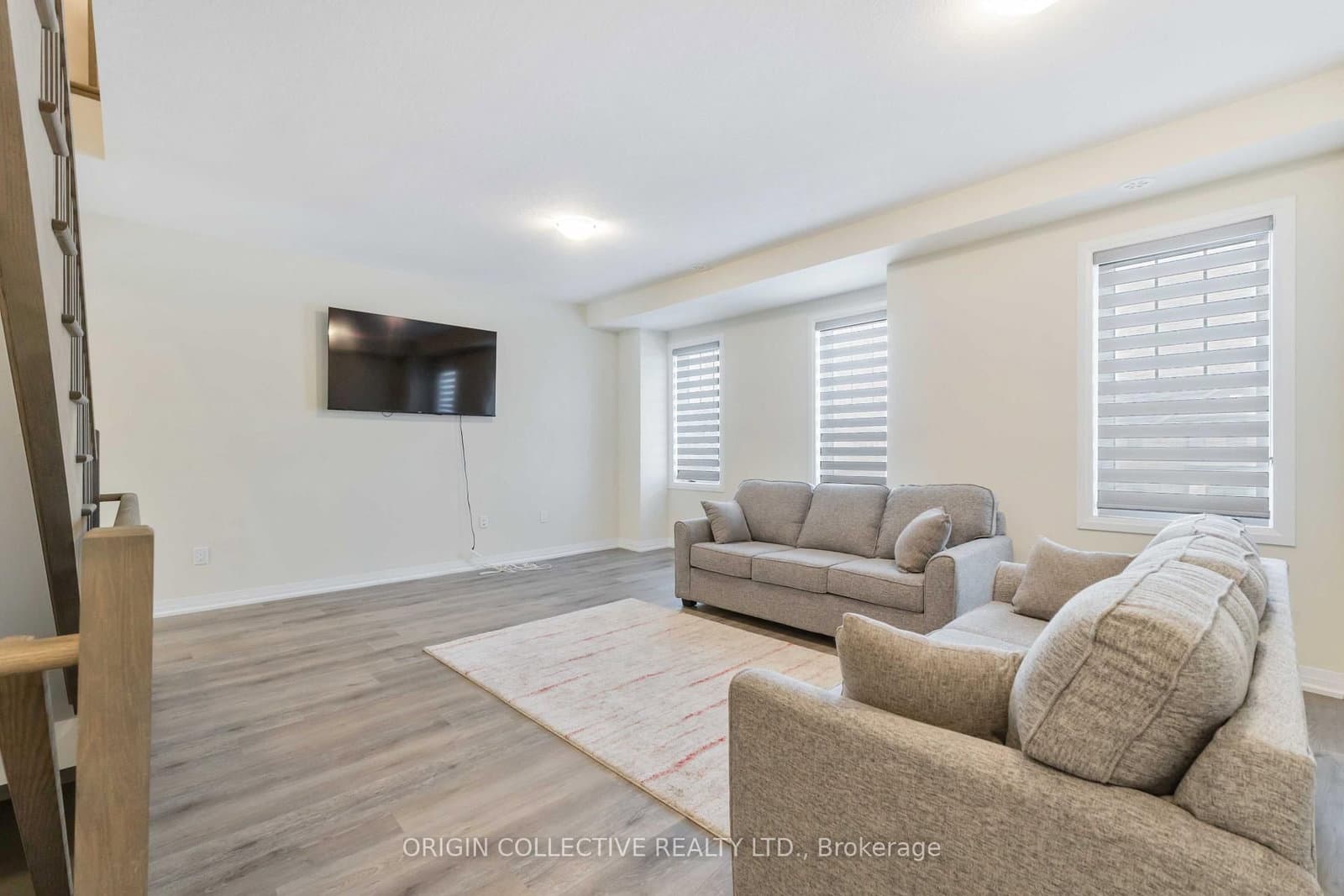 185 Bedrock Drive S, Unit 14 thumbnail 17