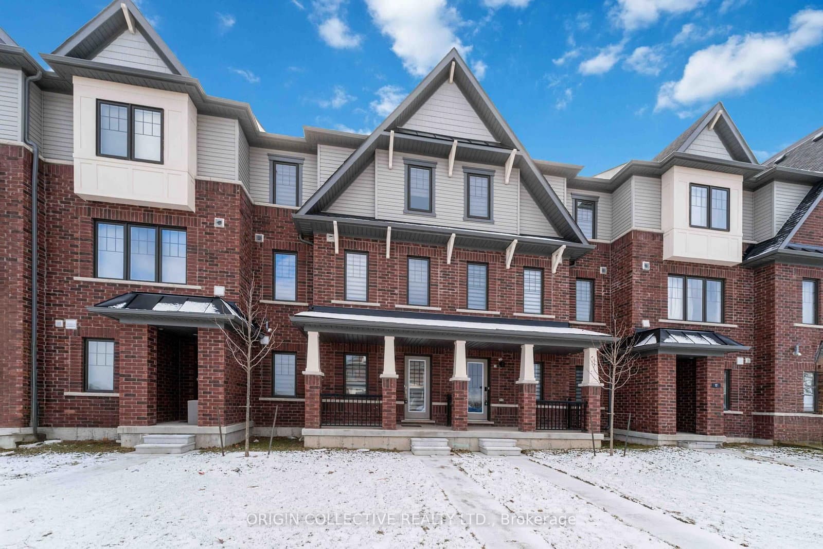 185 Bedrock Drive S, Unit 14 thumbnail 3