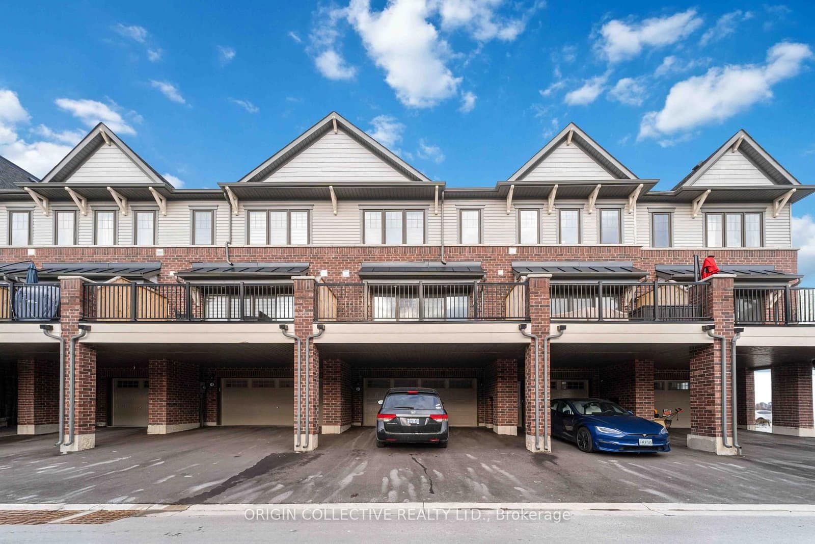 185 Bedrock Drive S, Unit 14 thumbnail 39