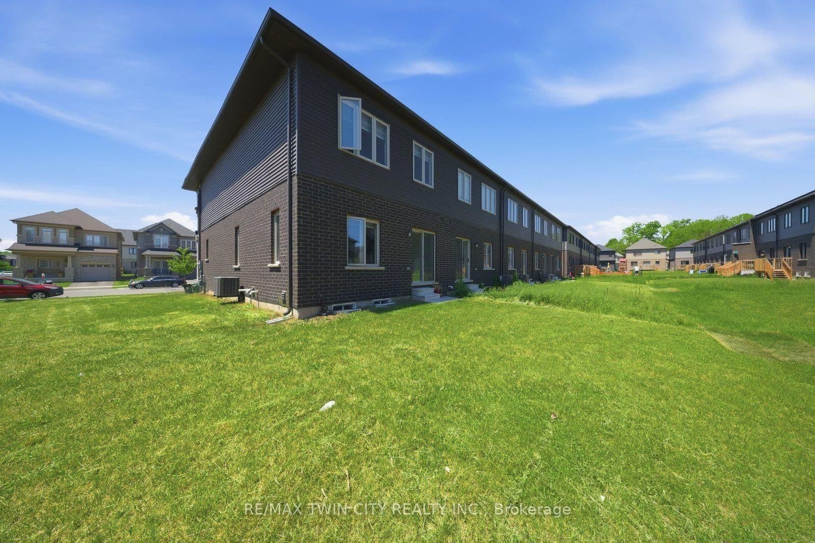 26 Copeman Avenue thumbnail 35