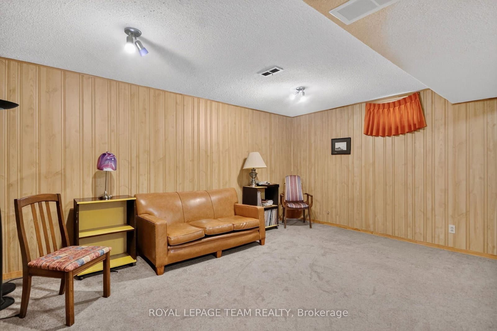 673 Golden Avenue thumbnail 44