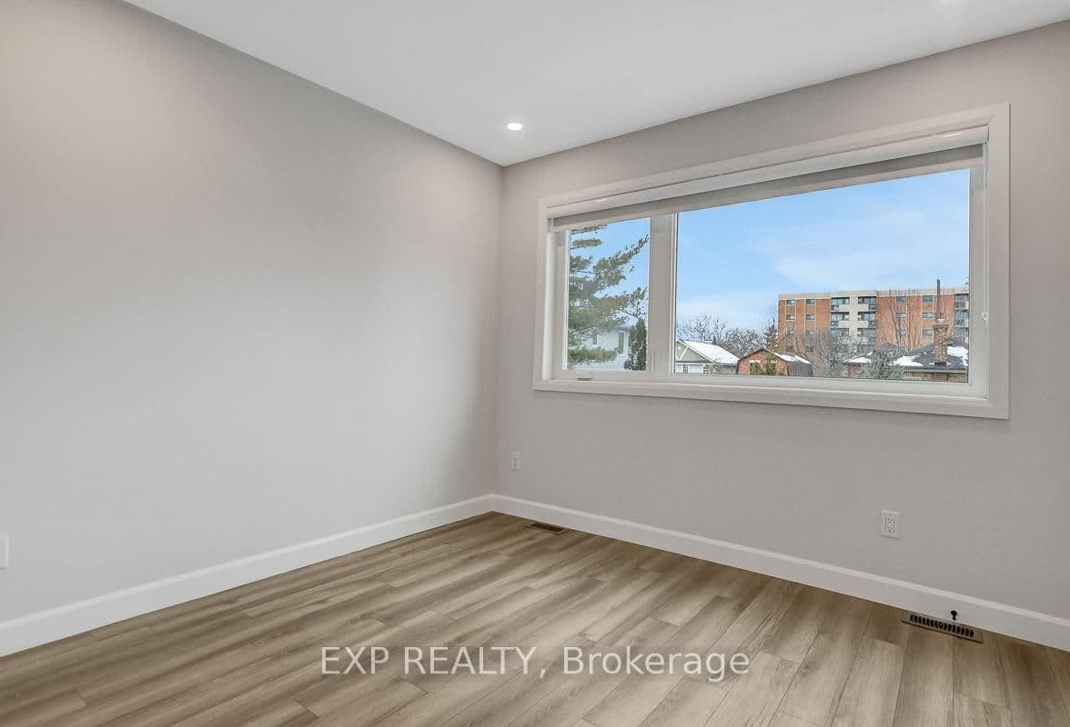 361 Whitby Avenue, Unit #B1 thumbnail 22