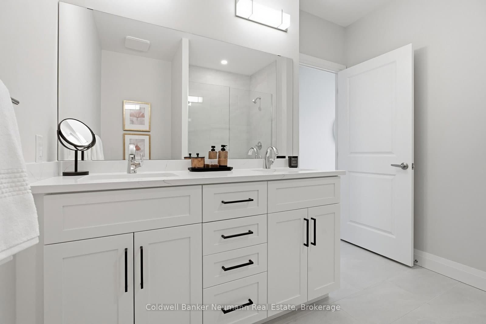 1882 Gordon Street, Unit 307 thumbnail 14