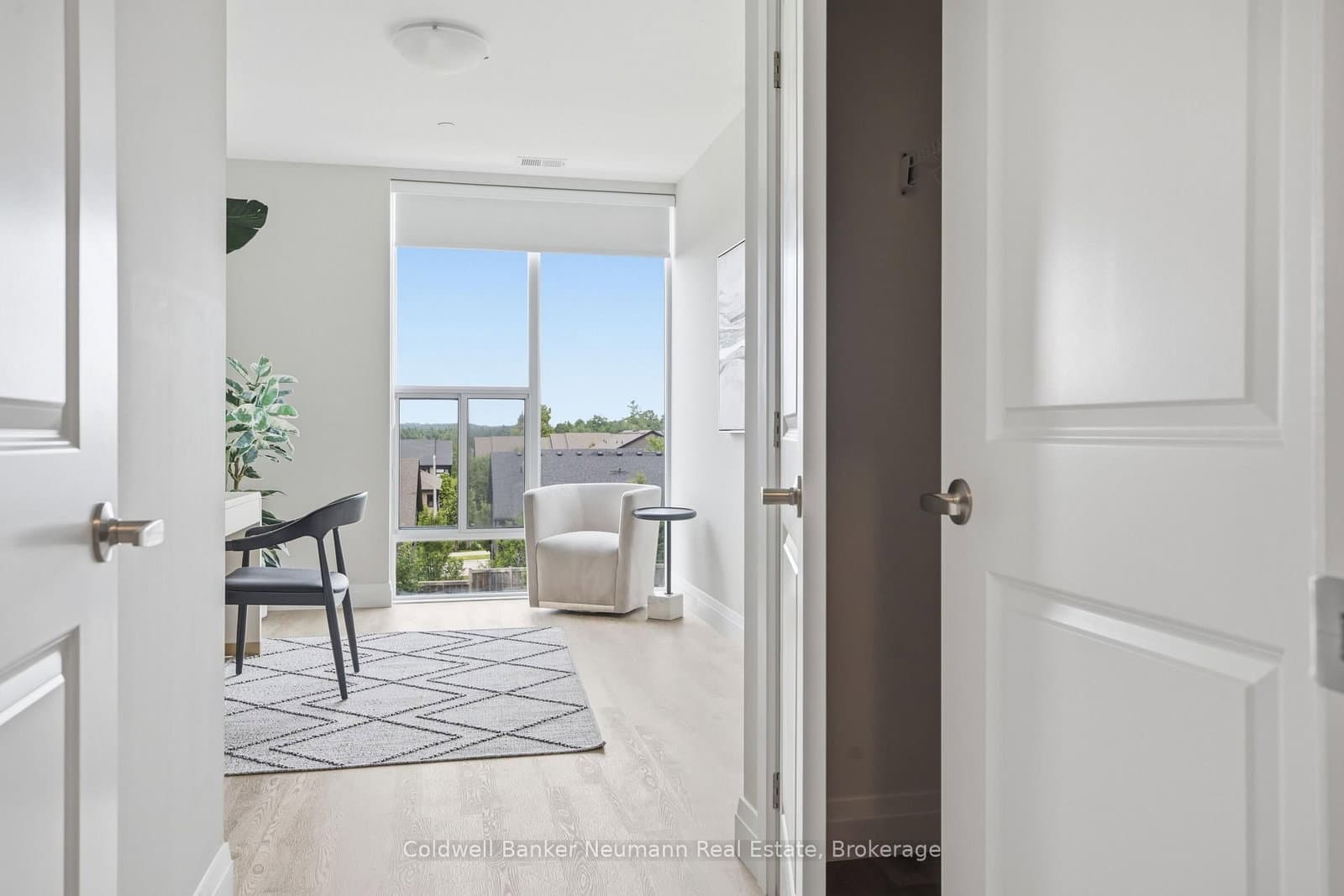 1882 Gordon Street, Unit 307 thumbnail 17