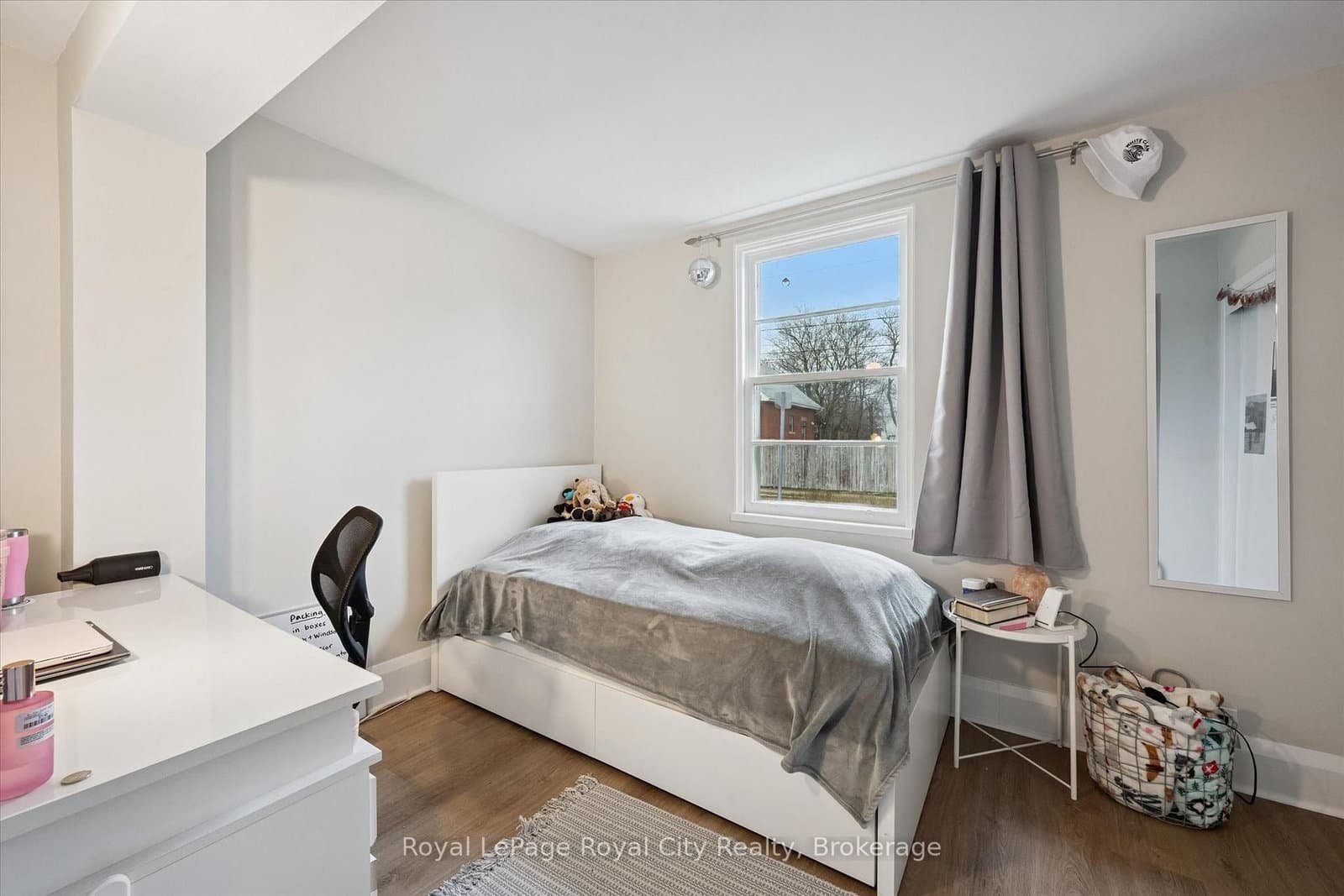 29 Hooper Street W, Unit 2 thumbnail 12