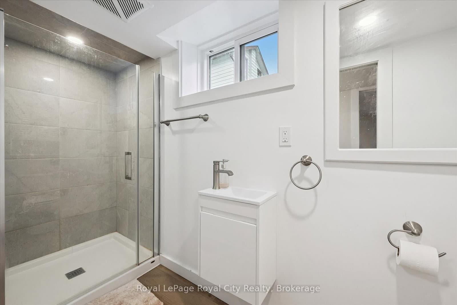 29 Hooper Street W, Unit 2 thumbnail 19