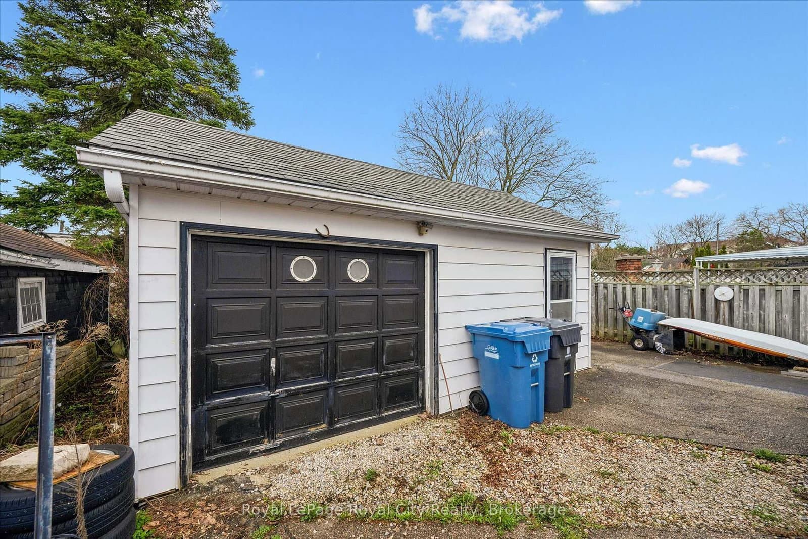 29 Hooper Street W, Unit 2 thumbnail 24