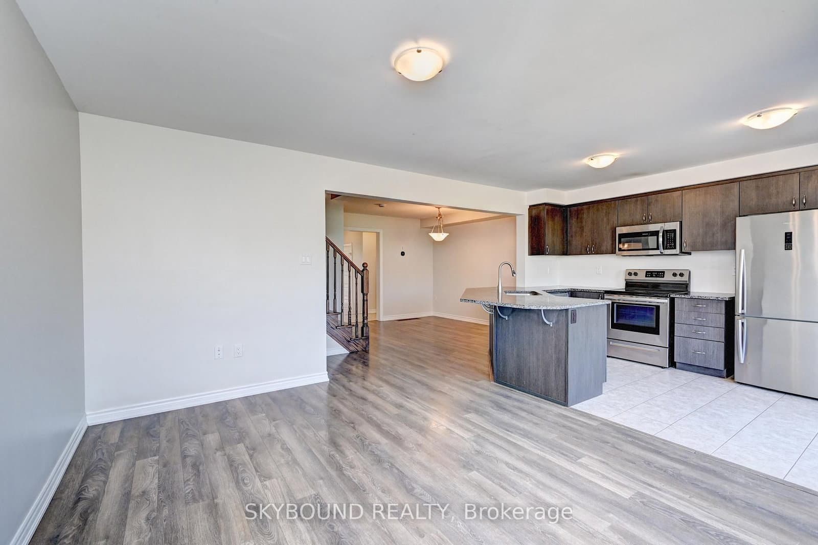 260 Waterbrook Lane thumbnail 11