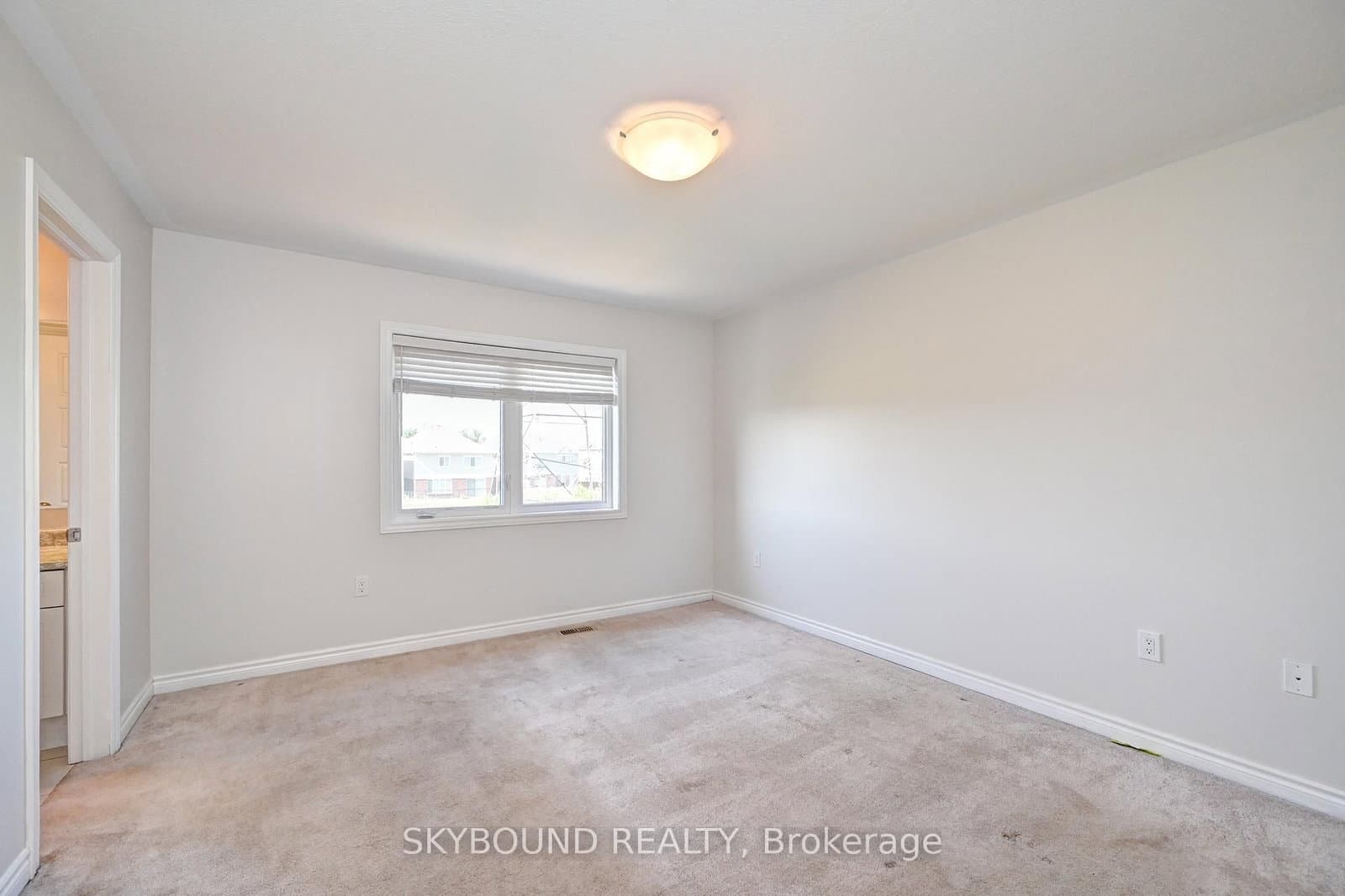 260 Waterbrook Lane thumbnail 21