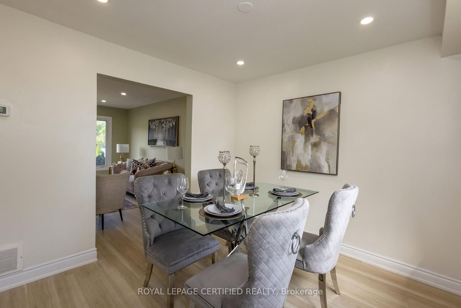 111 Limeridge Road W thumbnail 12