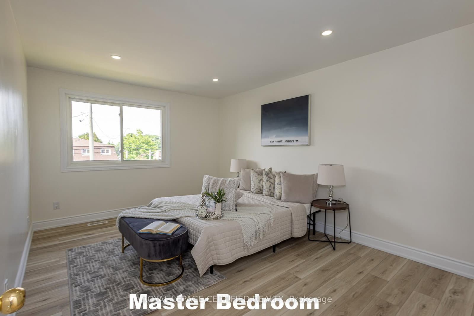 111 Limeridge Road W thumbnail 19