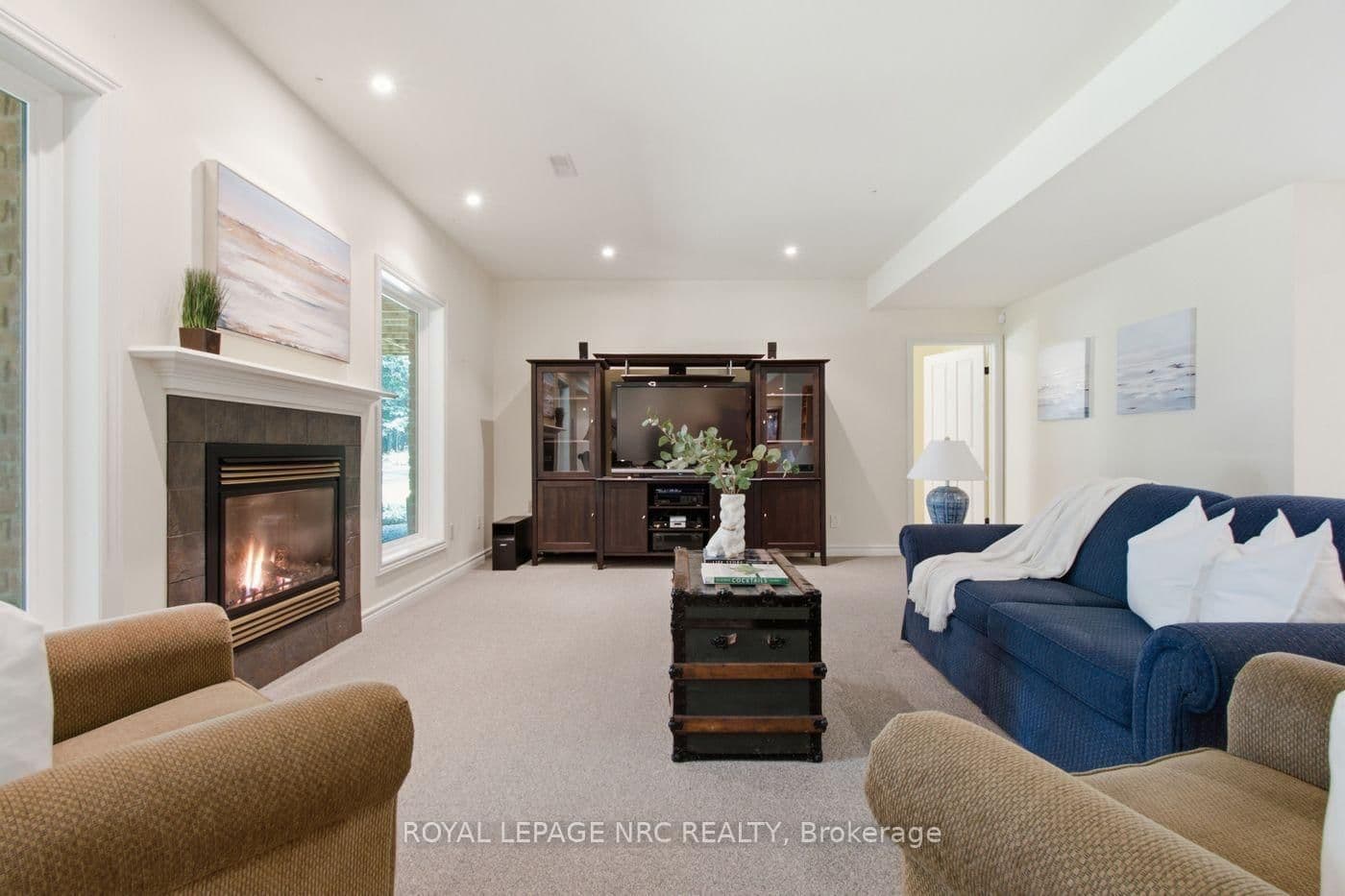 79 Cherry Ridge Boulevard thumbnail 40