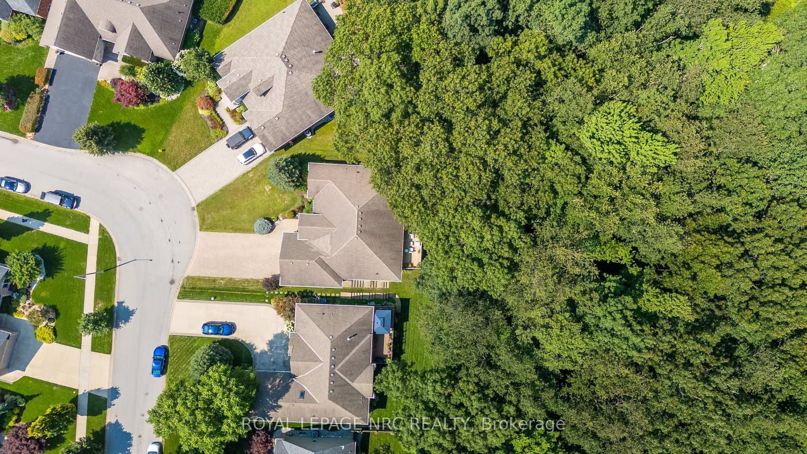 79 Cherry Ridge Boulevard thumbnail 50